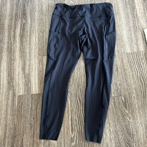 Lululemon size 12 leggings